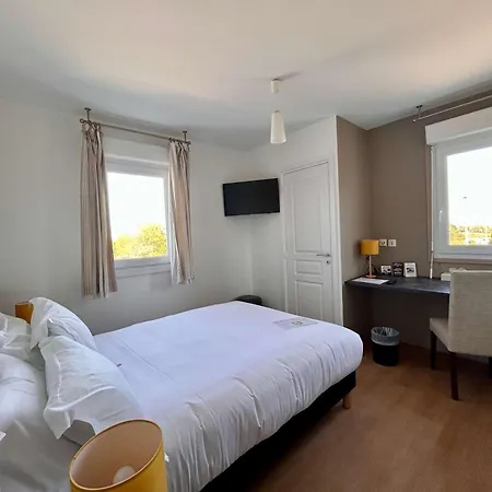 Brit Hotel Lannion-Perros Guirec Exterior foto