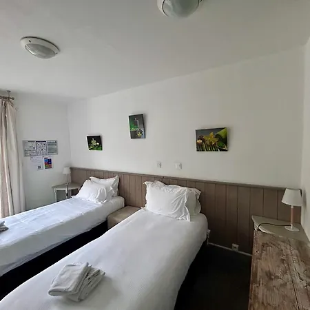 Brit Hotel Lannion-Perros Guirec Exterior foto