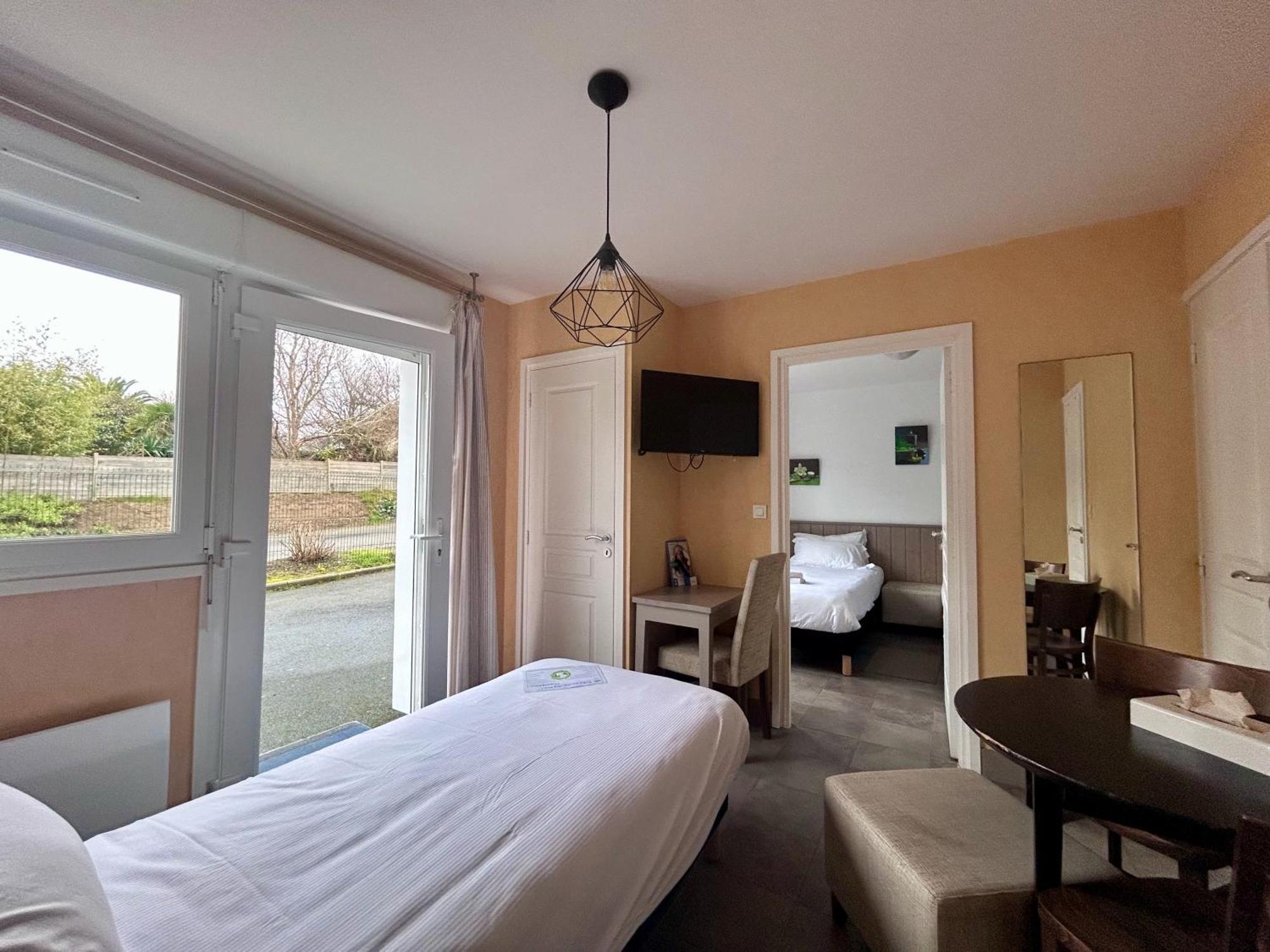 Brit Lannion-perros Guirec 2*