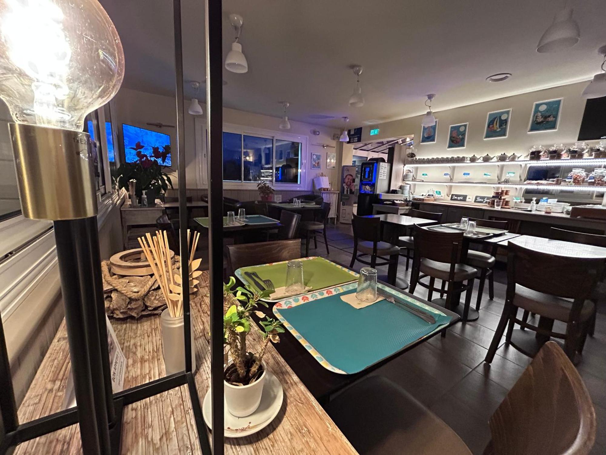 Hotel Brit Lannion-perros Guirec 2*